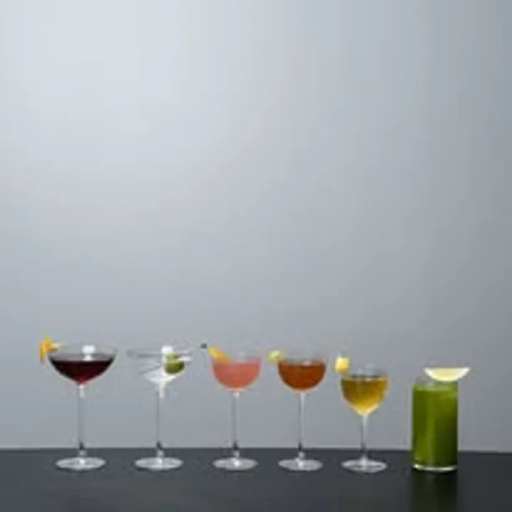 Row of six Una Una cocktails spanning the full colour spectrum